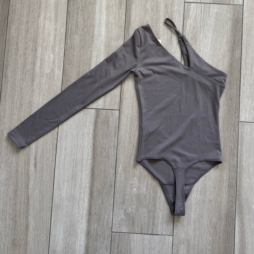 bodysuit - Picture 3 of 3